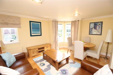 2 bedroom apartment to rent - Photo 4