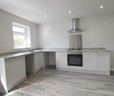 1 bedroom end of terrace house to rent - Photo 2