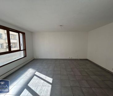 Location Appartement 3 pièces 64m² ST ETIENNE 42000 - Photo 3