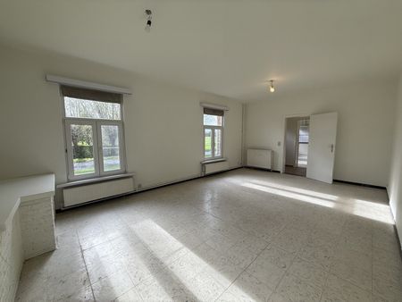 Instapklare woning met ruime tuin in Geel - Photo 2