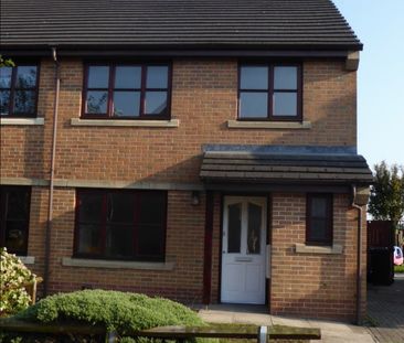 Fully Refurbished, Stylish 3 Bed Semi Detached House to Let in Grea... - Photo 6