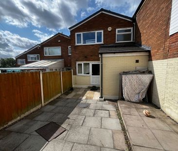 Silverton Heights, Smethwick, B67 - Photo 1