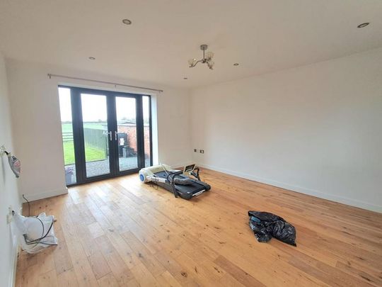 3 bedroom terraced house to rent - Photo 1