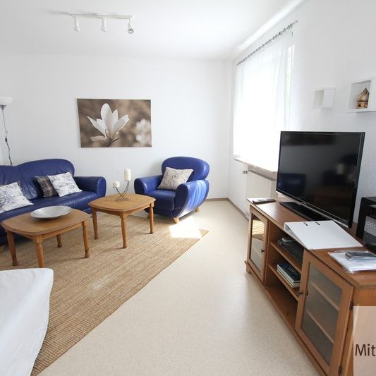 Miete inkl. Nebenkosten: 1.490 € pro Monat, plus Strom, plus Heizung - Photo 1