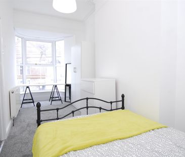 Headland Park, Plymouth - Photo 2