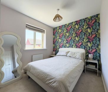 2 bedroom semi-detached house to rent - Photo 4