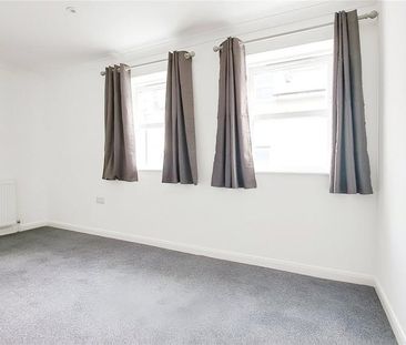 2 bedroom house to rent - Photo 3