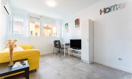 Apartamento de alquiler en Calle al Andalus, 38, Montemar - Photo 1