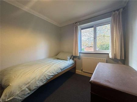 Greenhill Road, Farnham, Surrey, GU9 - Photo 5