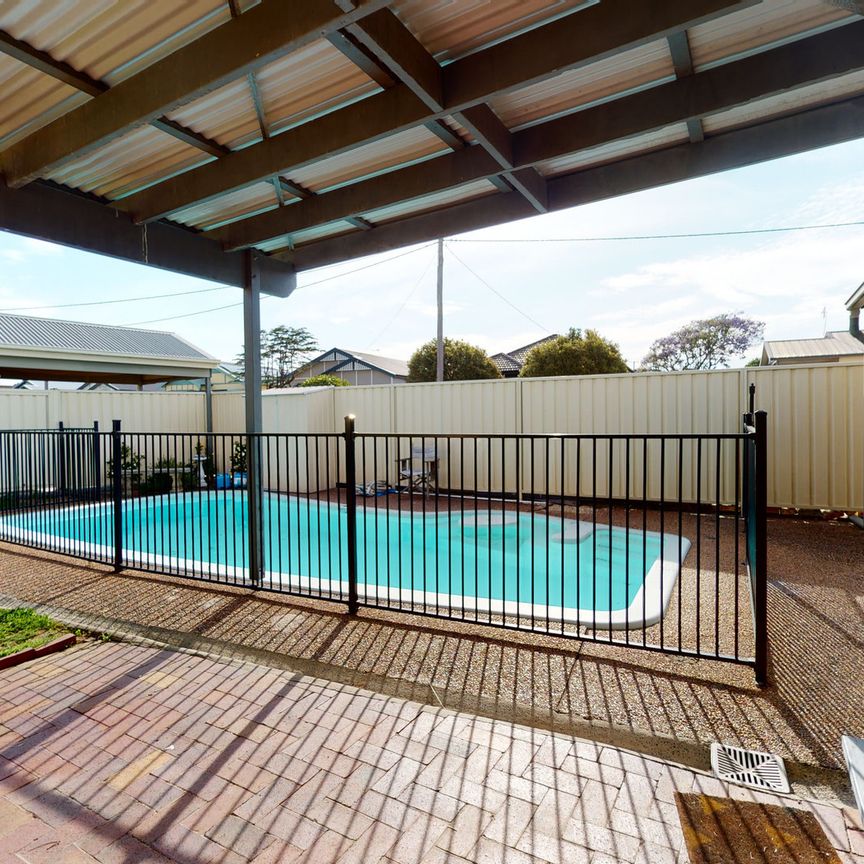 6 Queens Road, New Lambton NSW 2305 - Photo 1