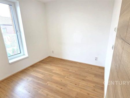 Pronájem bytu 2+kk 33 m2 - Фото 5