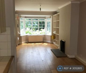 3 bedroom terraced house to rent - Photo 3
