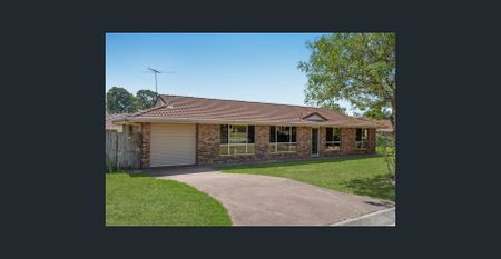 Updated Family Gem with Extra Living Space and Easy-Care Style - Photo 5