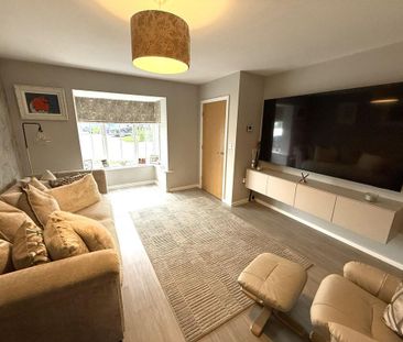 3 bedroom semi-detached house to rent - Photo 3