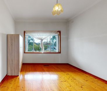 70 Devon Avenue, Coburg VIC 3058 - Photo 1