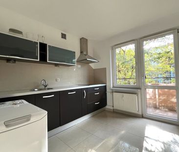 ŚLĄSKIE, Bielsko-Biała m., Bielsko-Biała, Osiedle Złote Łany - Zdjęcie 6