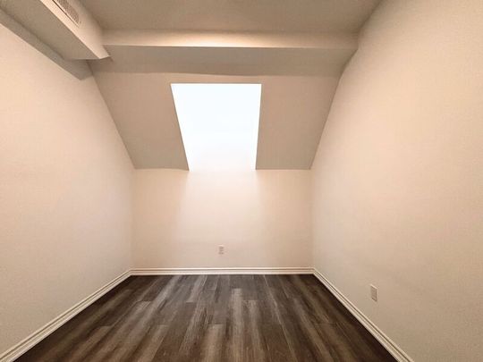 $1,799 / 2 br / 1.5 ba / 16 west ave s unit 114 - Photo 1