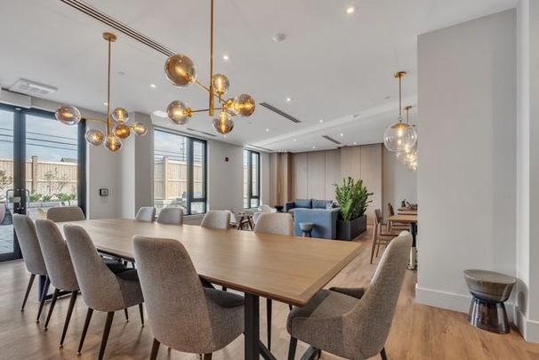 For Lease - 1440 Clarriage Court Unit# 207, Milton, Ontario - Photo 1