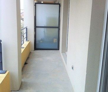T2 AVEC BALCON + 2 PARKINGS - Photo 5