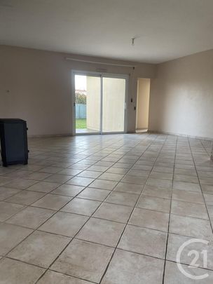 Location Maison 5 pièces 108m² ST PIERRE DU MONT 40280 - Photo 1