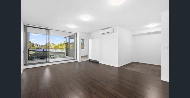 Modern 2-Bedroom + Study in Prime Robina Location! - Photo 1