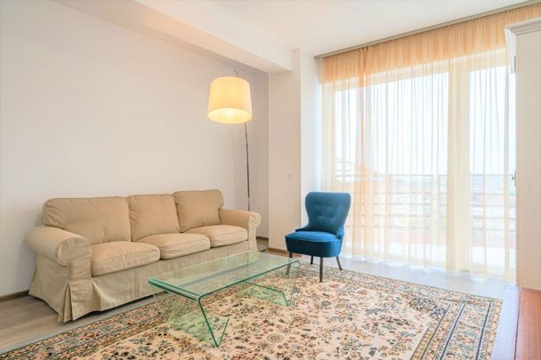 Apartament cu 3 camere in zona Centrala - Fotografie 1