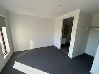 “For Rent - Modern 3-Bedroom Home in Prime Tarneit Location!” - Photo 2