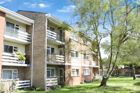 Jordans Close, Guildford, GU1 2PA - Photo 3