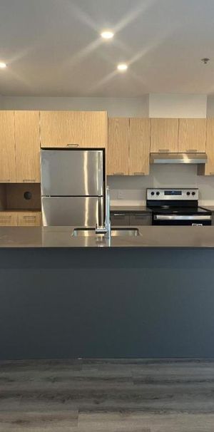 2 CH - 1 SDB - Terrebonne - $2,020 /mo - Photo 1