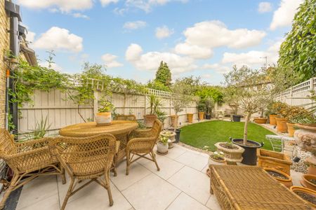 Grove Road, Barnes, SW13, London - Photo 4