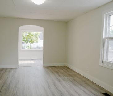 For Lease - 386 Gatfield Avenue Unit# 2, Welland, Ontario - Photo 5