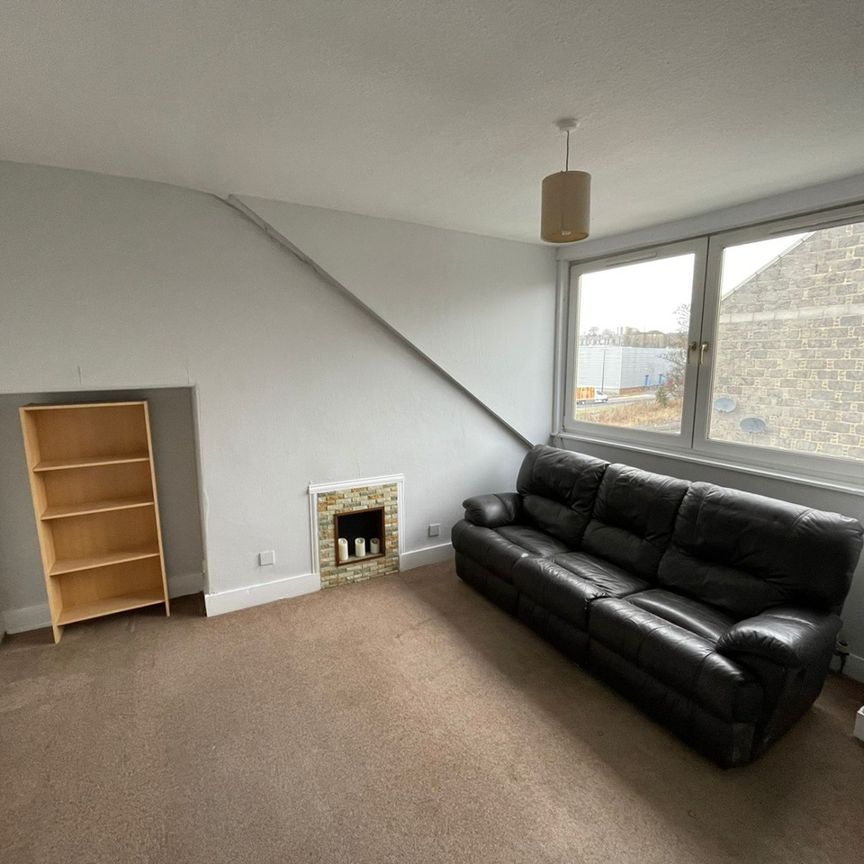 1 Bed Flat, Lamond Place, AB25 - Photo 1