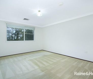 12 Lockhart Avenue, Castle Hill, NSW 2154 - Photo 3