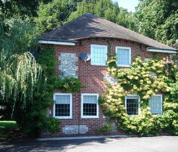 2 bedroom detached house to rent - Photo 1