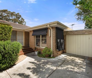 SPACIOUS, SUN-DRENCHED BEACHSIDE REAR UNIT - Photo 1