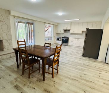 For Lease - 5 Warlock Crescent, Toronto, Ontario - Photo 6