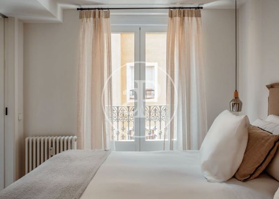 Flat for rent in Espartinas street. - Photo 1