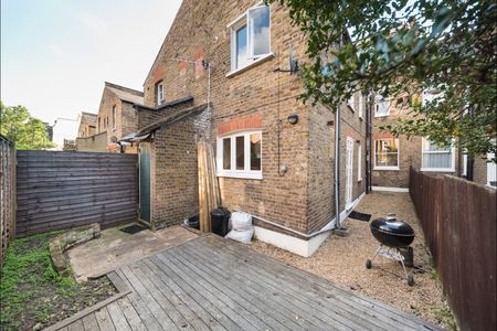 2 Bed Maisonette, Ormiston Grove, W12 - Photo 4