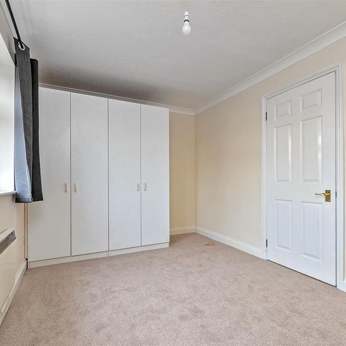 2 bedroom maisonette to rent - Photo 1