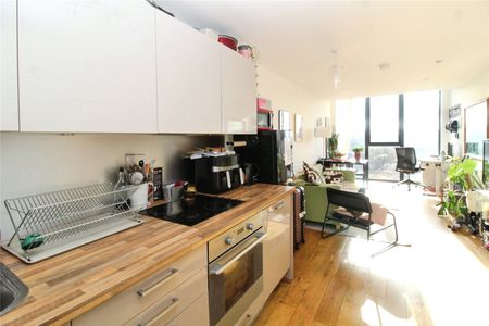 Masons Avenue, Croydon, CR0 9WX - Photo 4