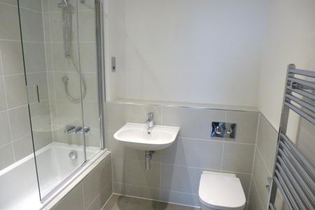 Kingfisher Drive, MAIDENHEAD - Photo 4