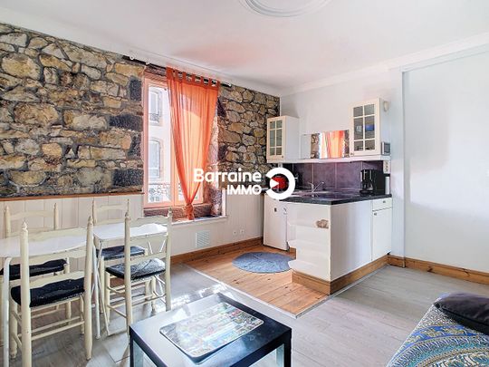 Location appartement à Crozon, 2 pièces 30.35m² - Photo 1