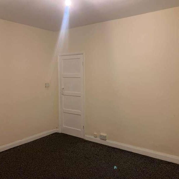 Crompton Way, Ainsworth, BL2 - Photo 1