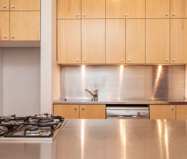 Stunning City Fringe Home - Photo 5