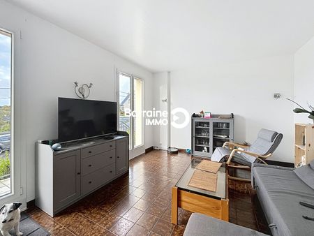 Location maison à Landivisiau, 6 pièces 110.9m² - Photo 2