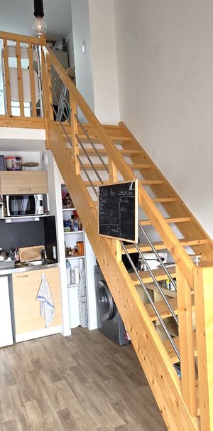 Location Appartement 1 pièce 32m² LA ROCHE SUR YON 85000 - Photo 1