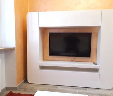 Via Alessandro Cruto, Turin, Piedmont 10154 - Photo 1