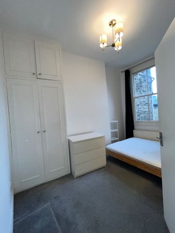 3 Bed Flat, Fulham Palace Road, W6 - Photo 4