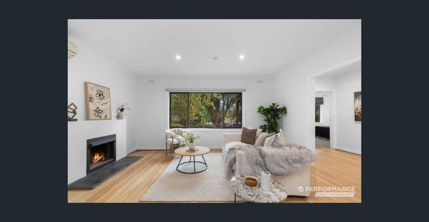 Relaxed Living in a Remarkable Location - Photo 1