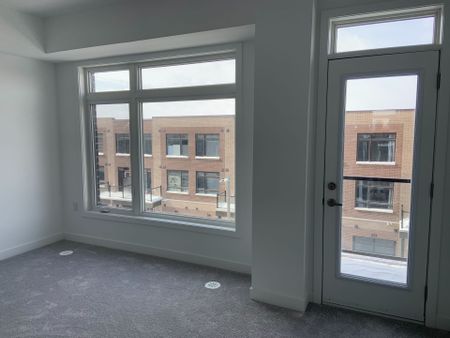 For Lease - 274 Dalhousie Street, Vaughan, Ontario - Photo 2